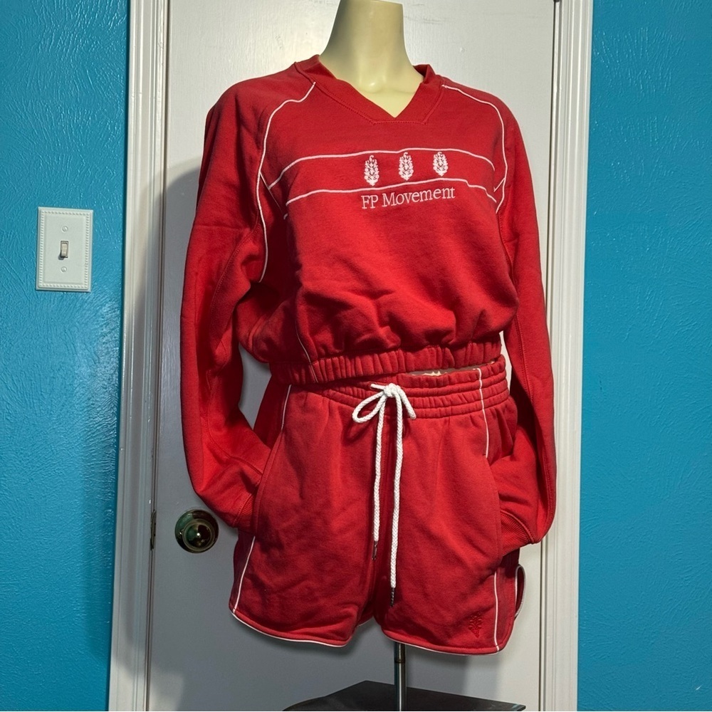 FREE PEOPLE FP Movement Seeing Double Red Sweatshirt and Shorts Set Medium NWT - Picture 2 of 16